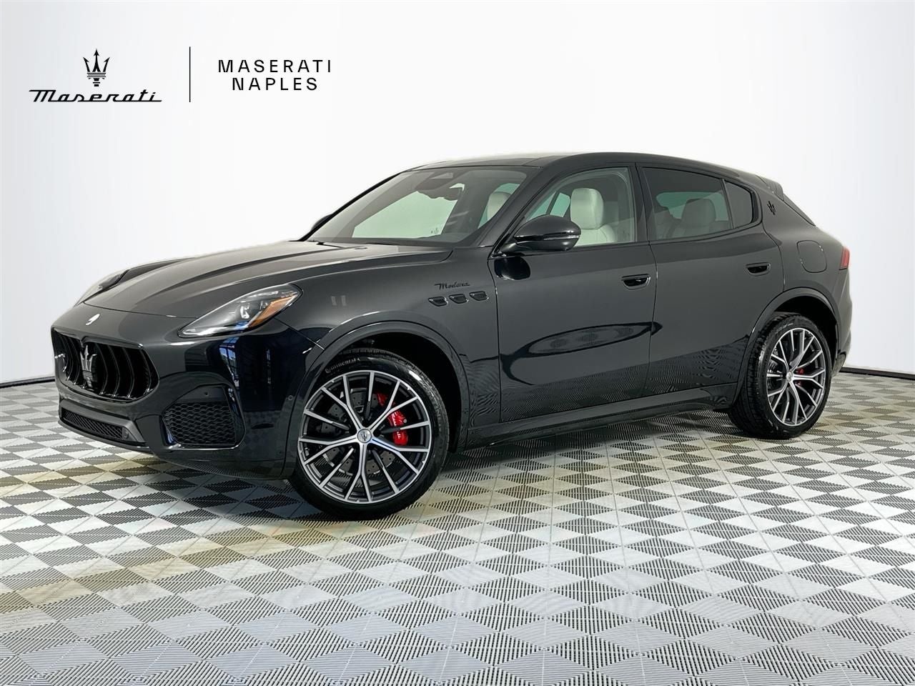 2026 Maserati Grecale Modena in Nero Tempesta Metallic — front three-quarter view